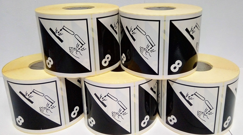 CLASE 8 Sustancias Corrosivas 100X100 MM - POLIPROPILENO PLÁSTICO