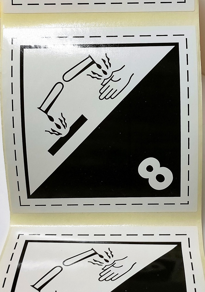 CLASE 9 PELIGROS DIVERSOS LINEA discontínua 110X110 MM (copia)